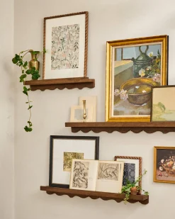 VND8329 Craftmachine India Pvt Ltd Abigail Vintage Inspired Picture Ledge