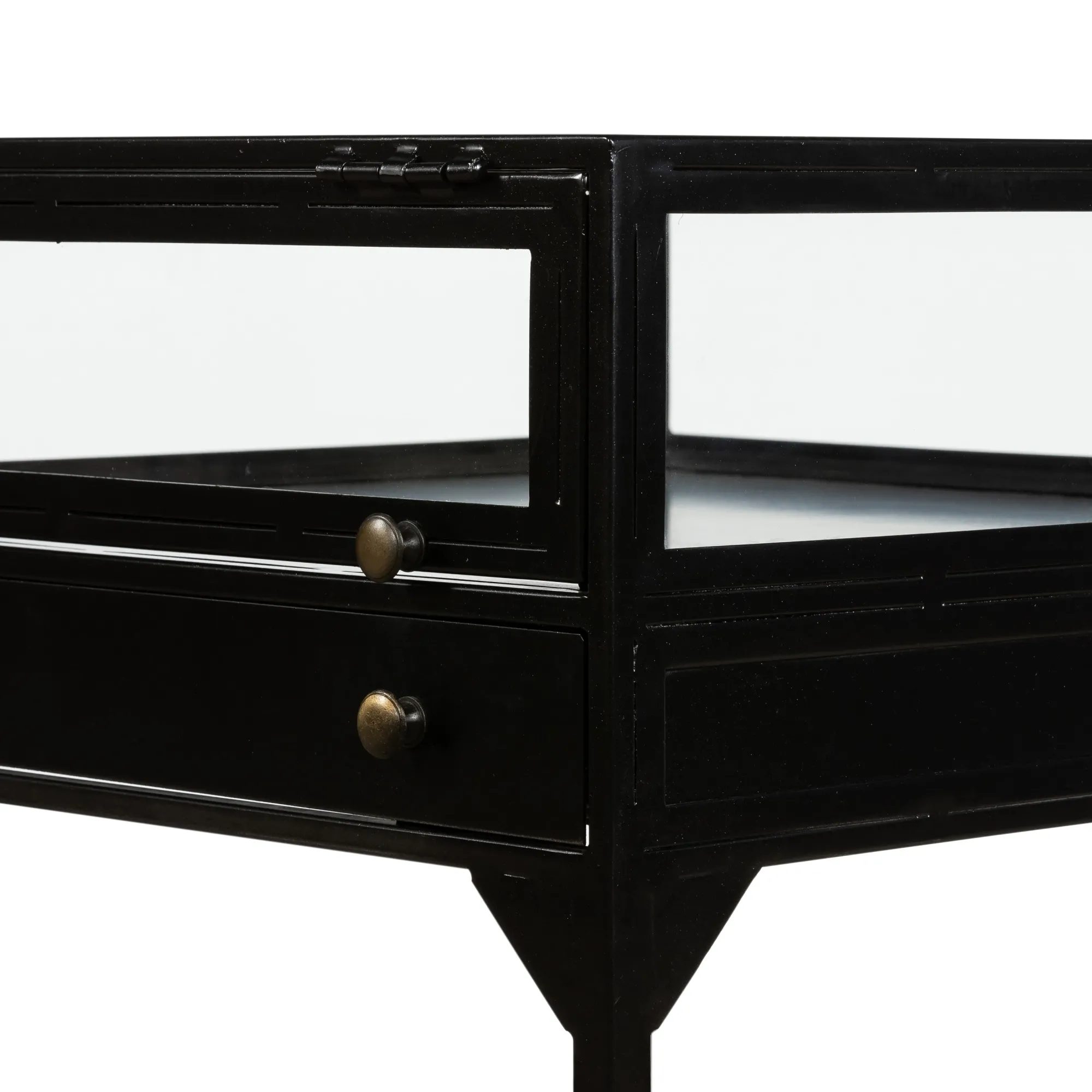 VND6200 Four Hands, LLC Amari End Table