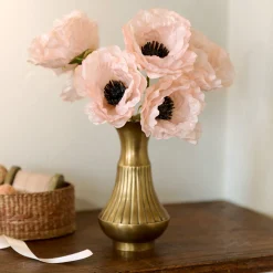 VND0078 K & K Interiors, Inc. Anemone Bouquet