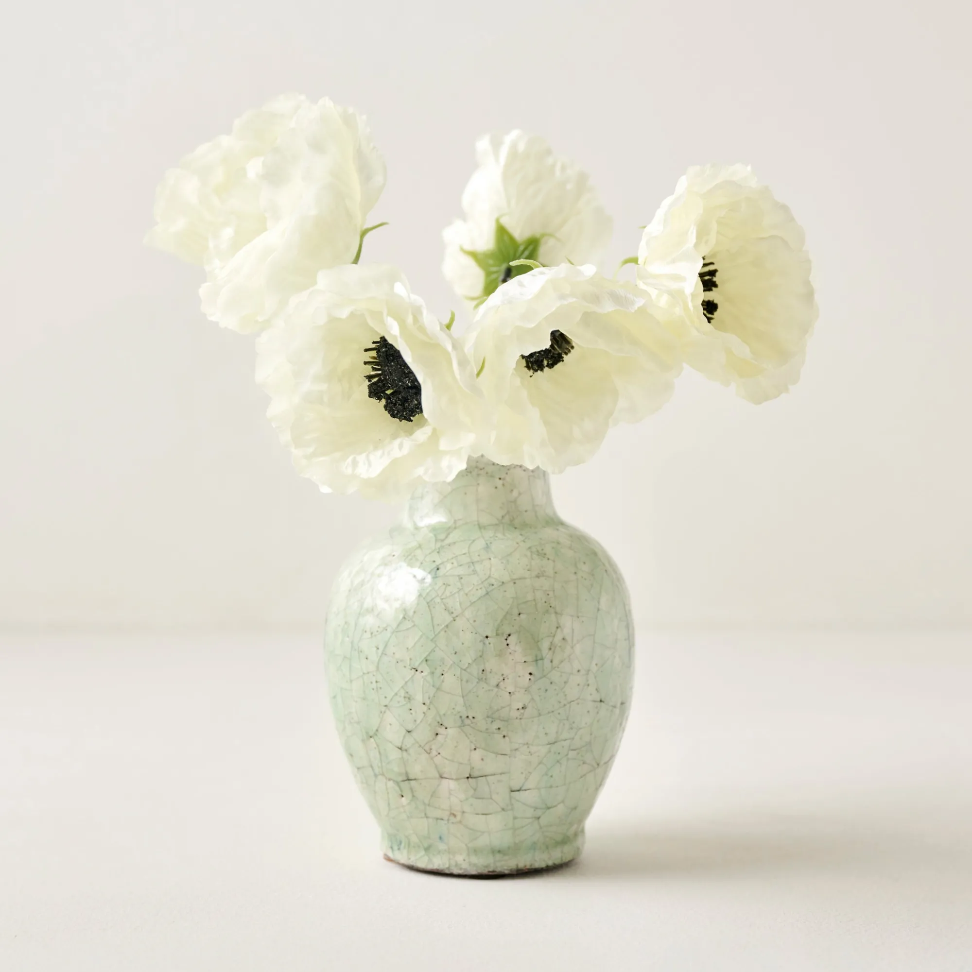 VND0078 K & K Interiors, Inc. Anemone Bouquet