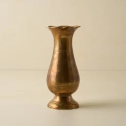 VND7372 ACUBE KRAFT PVT LTD Anna Antiqued Solid Brass Vase