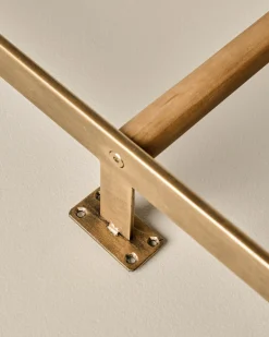 VND6561 FUJIAN BESTBUY ARTS&CRAFTS CO.,LTD. Antique Brass Carmen Wall Ladder