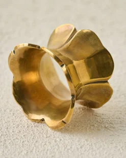 VND7371 True Home Decor Pvt Ltd Antique Brass Ruffle Napkin Ring Set of Four