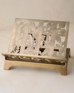 VND7372 ACUBE KRAFT PVT LTD Antique Brass Shadow Floral Cookbook Stand