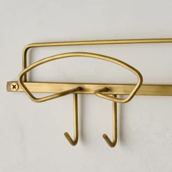 VND7372 ACUBE KRAFT PVT LTD Antique Brass Wyatt Hooks