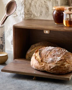 VND8122 R R INDUSTRIES Antiqued Wood Carved Bread Box