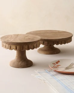 VND6622 ARVIND EXPO-CRAFTS Antiqued Wood Scalloped Cake Stand