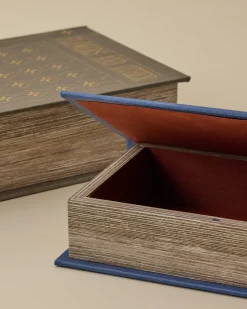 VND0164 Creative Co-op Inc Antique Inspired Handcrafted Book Box