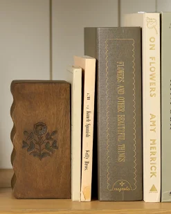VND0164 Creative Co-op Inc Antique Inspired Handcrafted Book Box