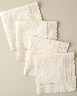 VND6843 KARUR GOLDLINE EXPORTS LLP Antique White Eyelet Napkin Set of Four