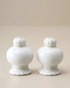 VND7817 FOXSTONE DEVELOPMENT CO.,LTD Antique White Margaret Vintage-Inspired Salt + Pepper Set