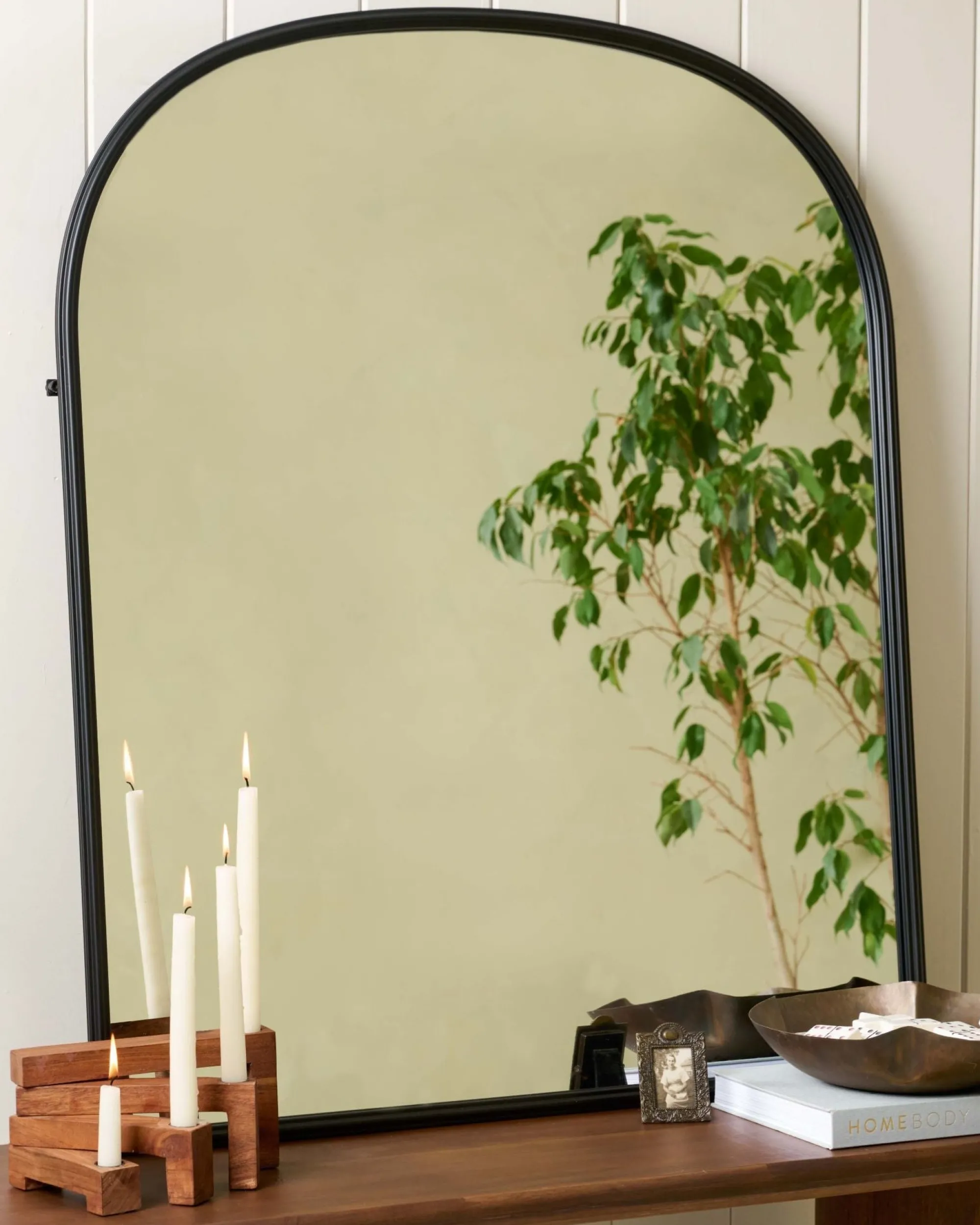 VND6561 FUJIAN BESTBUY ARTS&CRAFTS CO.,LTD. Archer Metal Framed Mirror