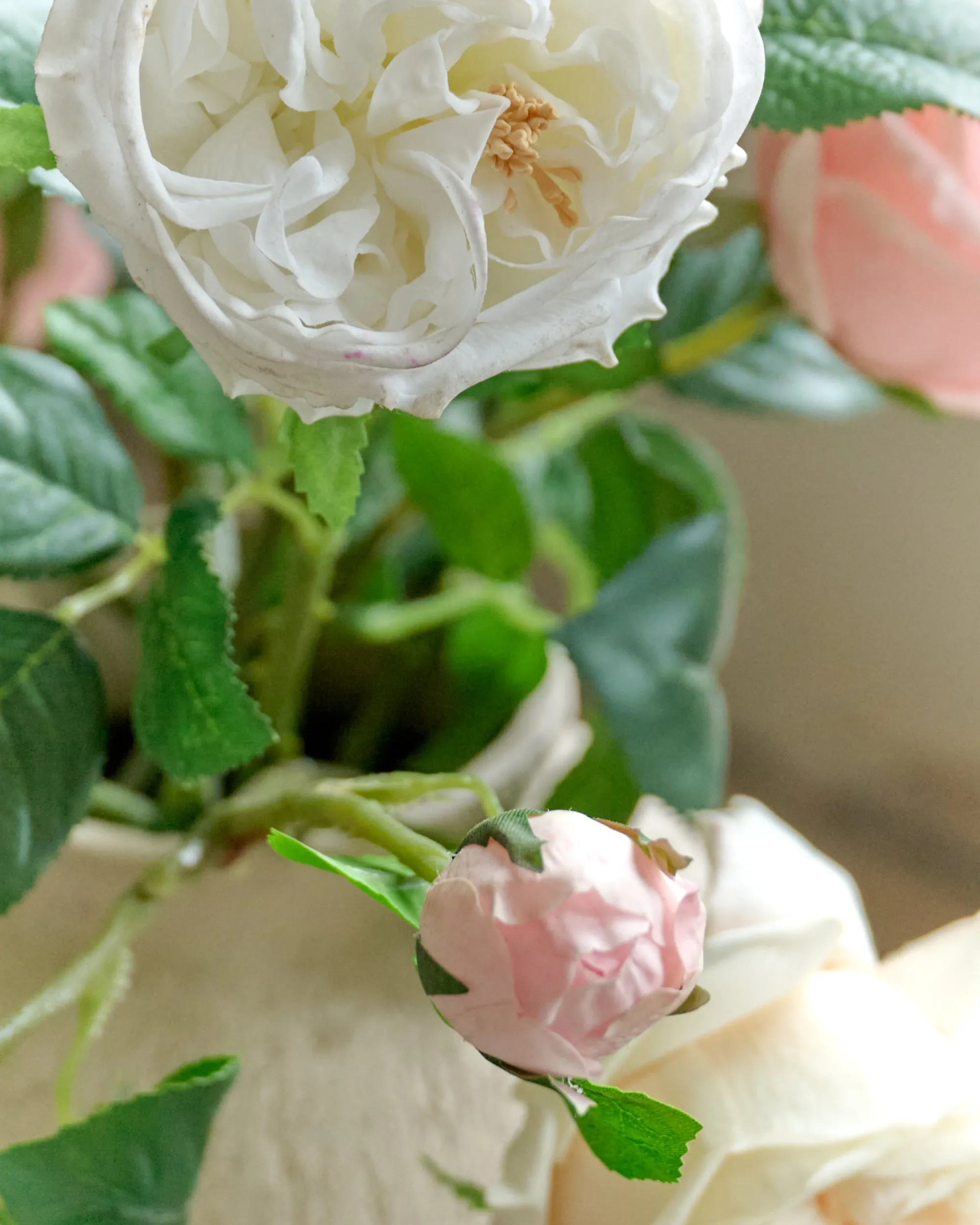 VND0078 K & K Interiors, Inc. Austin Rose Stem