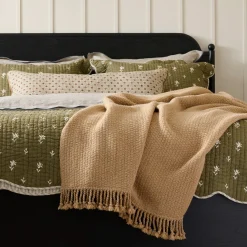 VND7018 Makerspalm, LLC Basketweave Throw
