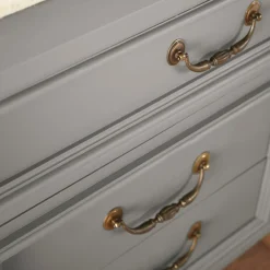 VND0188 Kilz - Masco Coatings Before + After - Trim, Door + Cabinetry Paint