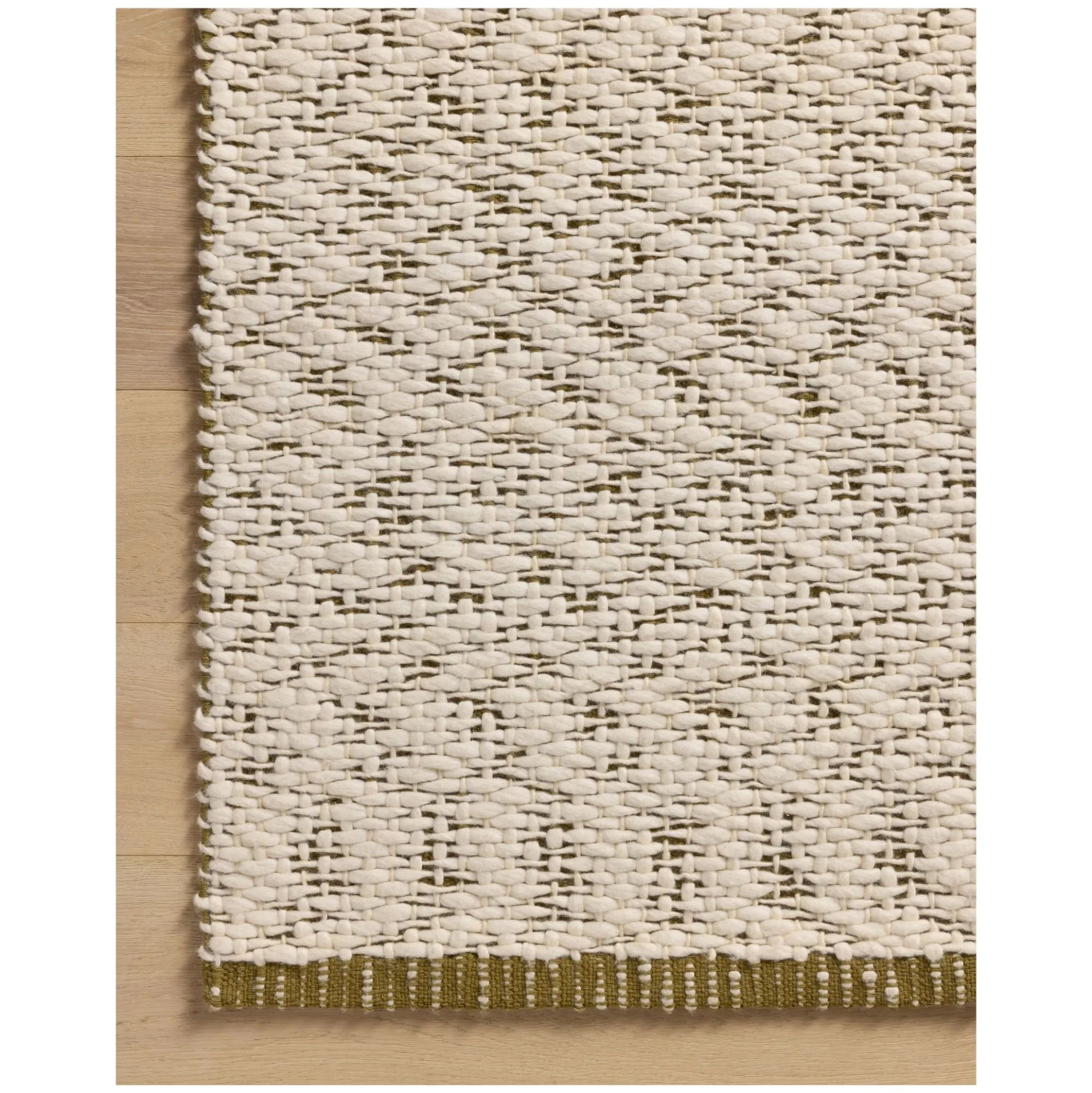 VND0086 Loloi Inc Betty Ivory Green Rug