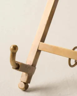 VND7371 True Home Decor Pvt Ltd Brass Shelf Easel