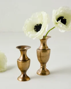 VND7372 ACUBE KRAFT PVT LTD Callin Etched Brass Bud Vase