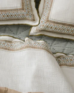 VND8337 Ratan Textiles Pvt Ltd. Clemence Block Print Duvet Cover