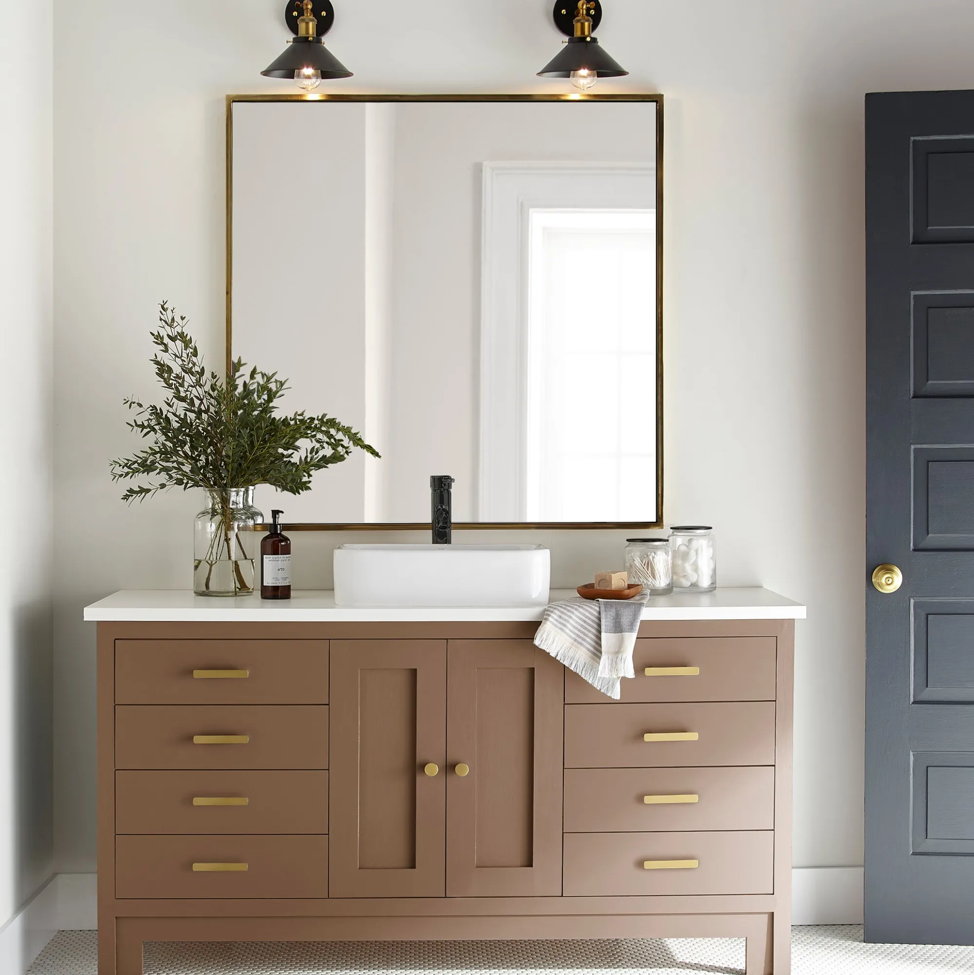 VND0188 Kilz - Masco Coatings Cognac - Trim, Door, + Cabinetry Paint