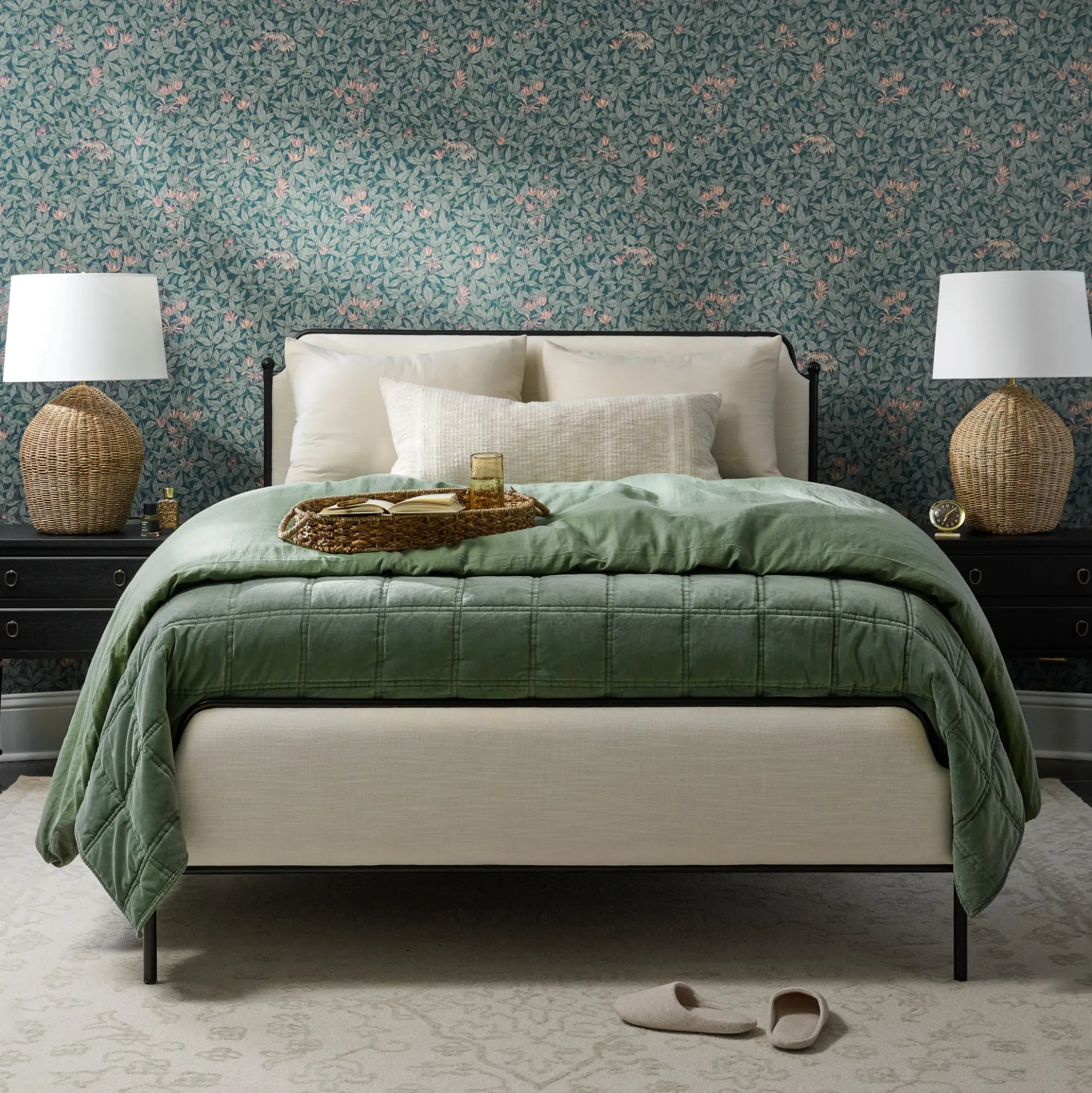 VND6200 Four Hands, LLC Colette Bed