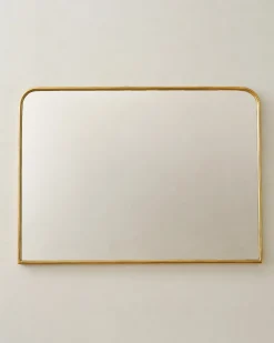VND6561 FUJIAN BESTBUY ARTS&CRAFTS CO.,LTD. Collin Ribbed Brass Mantel Mirror