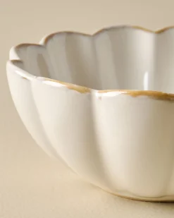 VND0092 Melrose International, LLC Cream Scalloped Cereal Bowl