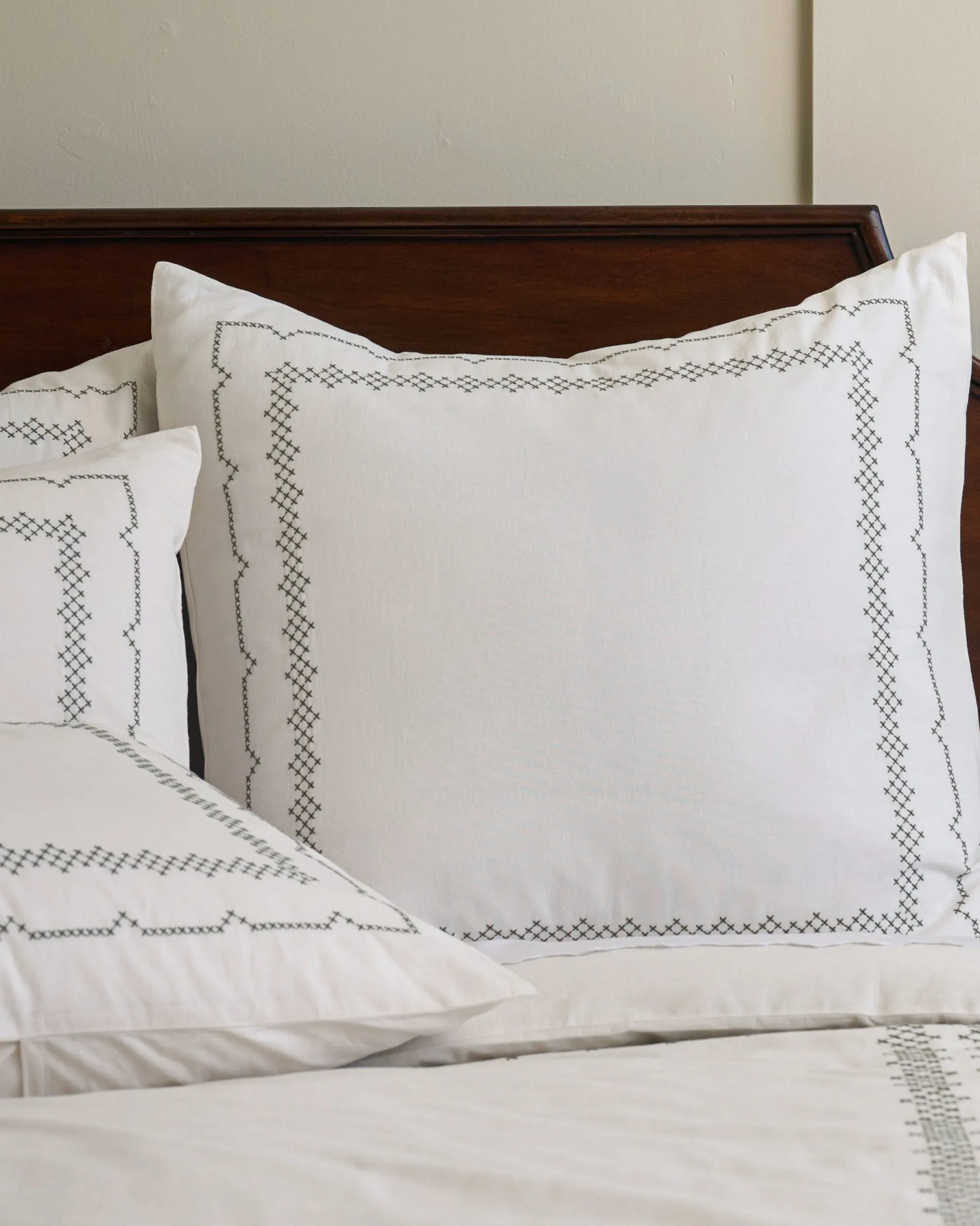 VND8328 FA HOME AND APPAREL PVT LTD Daphne Green Cross-Stitch Sham