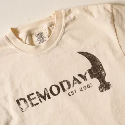 VND0179 Hole In The Roof Marketing Inc Demoday Hammer Ivory Shirt