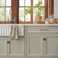 VND0188 Kilz - Masco Coatings Drawing Room - Trim, Door, + Cabinetry Paint