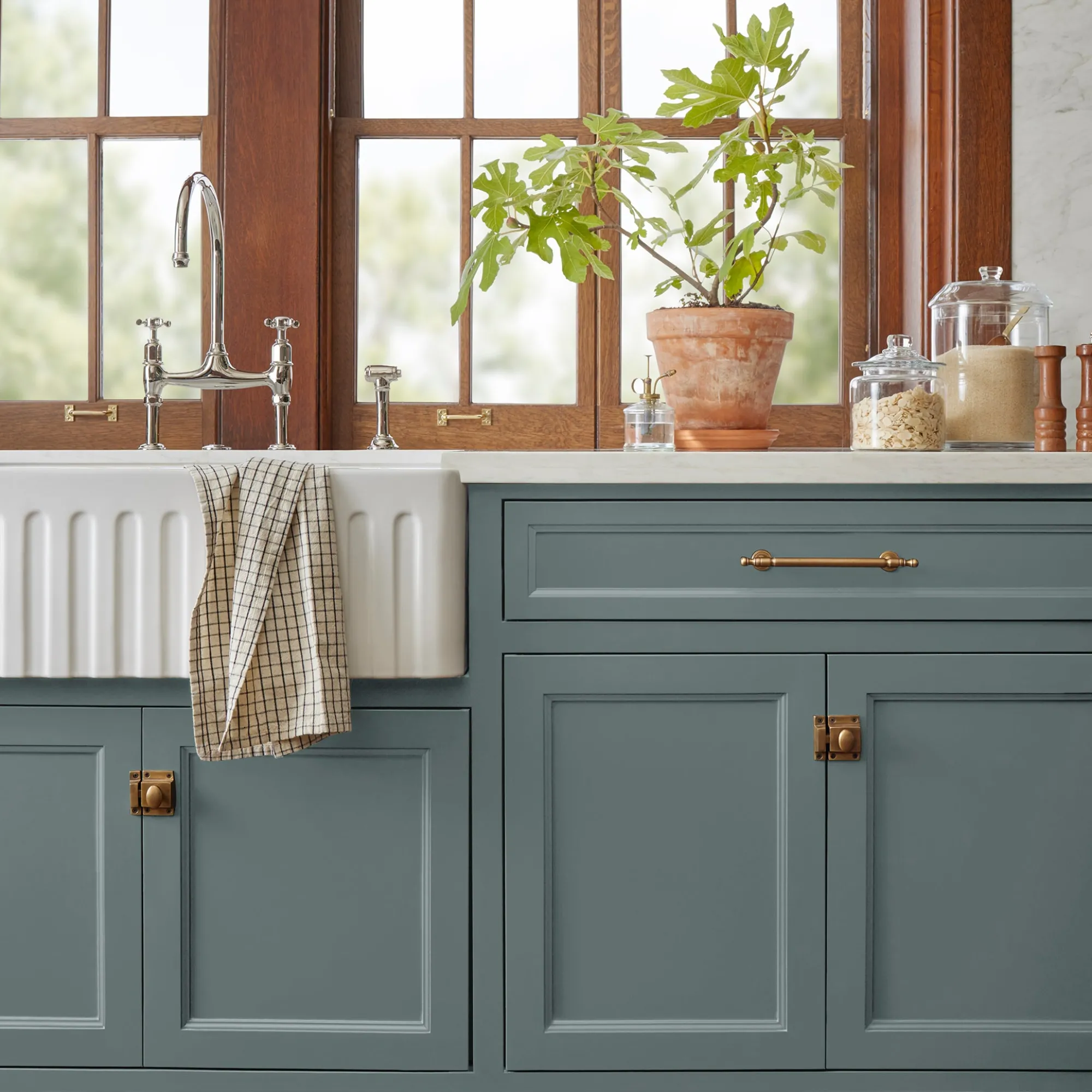 VND0188 Kilz - Masco Coatings Duke Gray - Trim, Door + Cabinetry Paint