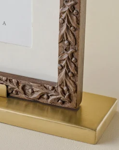 VND8122 R R INDUSTRIES Eleanor Carved Wood and Brass Frame