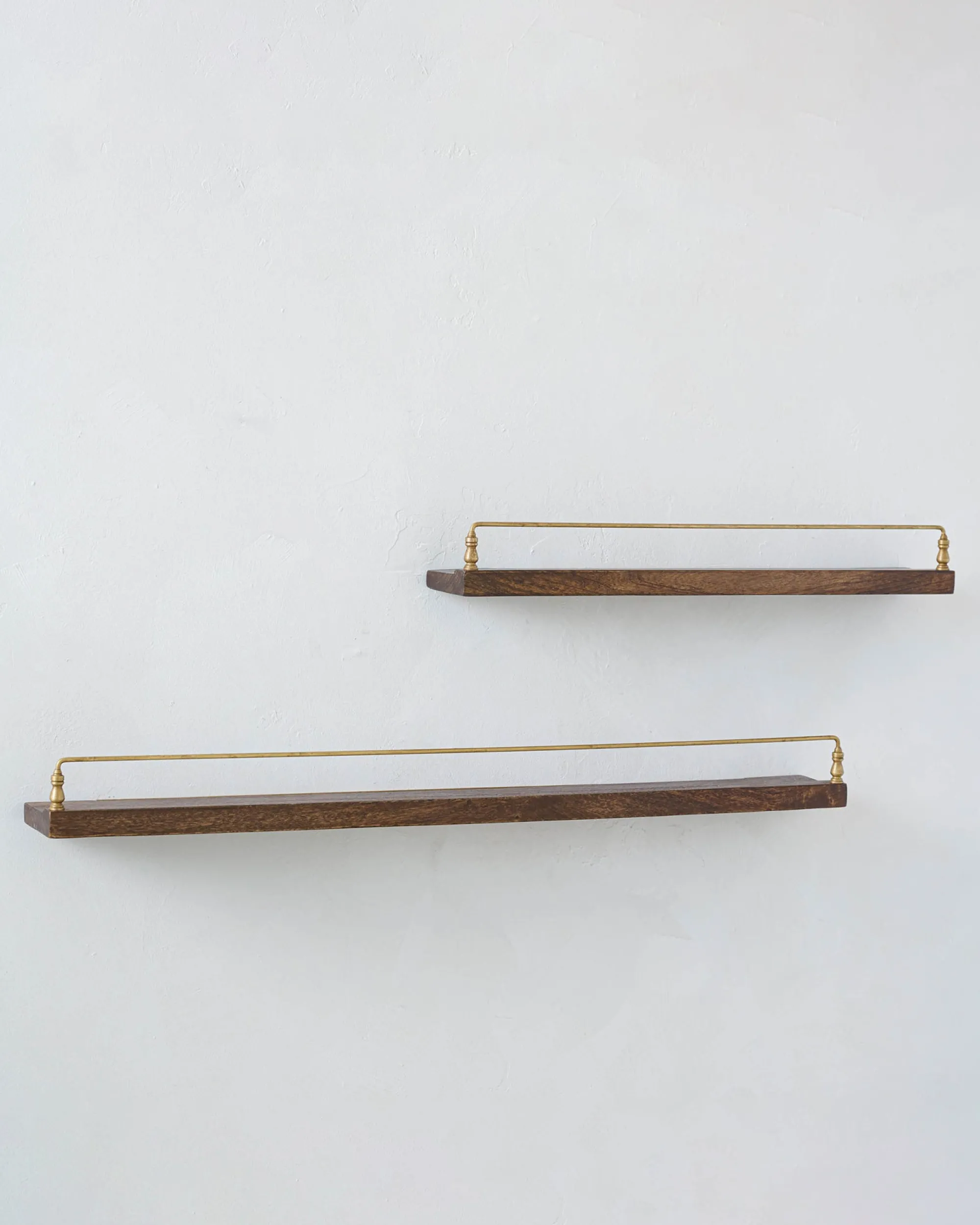 VND6622 ARVIND EXPO-CRAFTS Elliott Wood and Brass Picture Ledge
