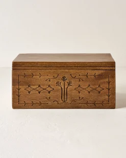 VND8122 R R INDUSTRIES Etched Wood Keepsake Box
