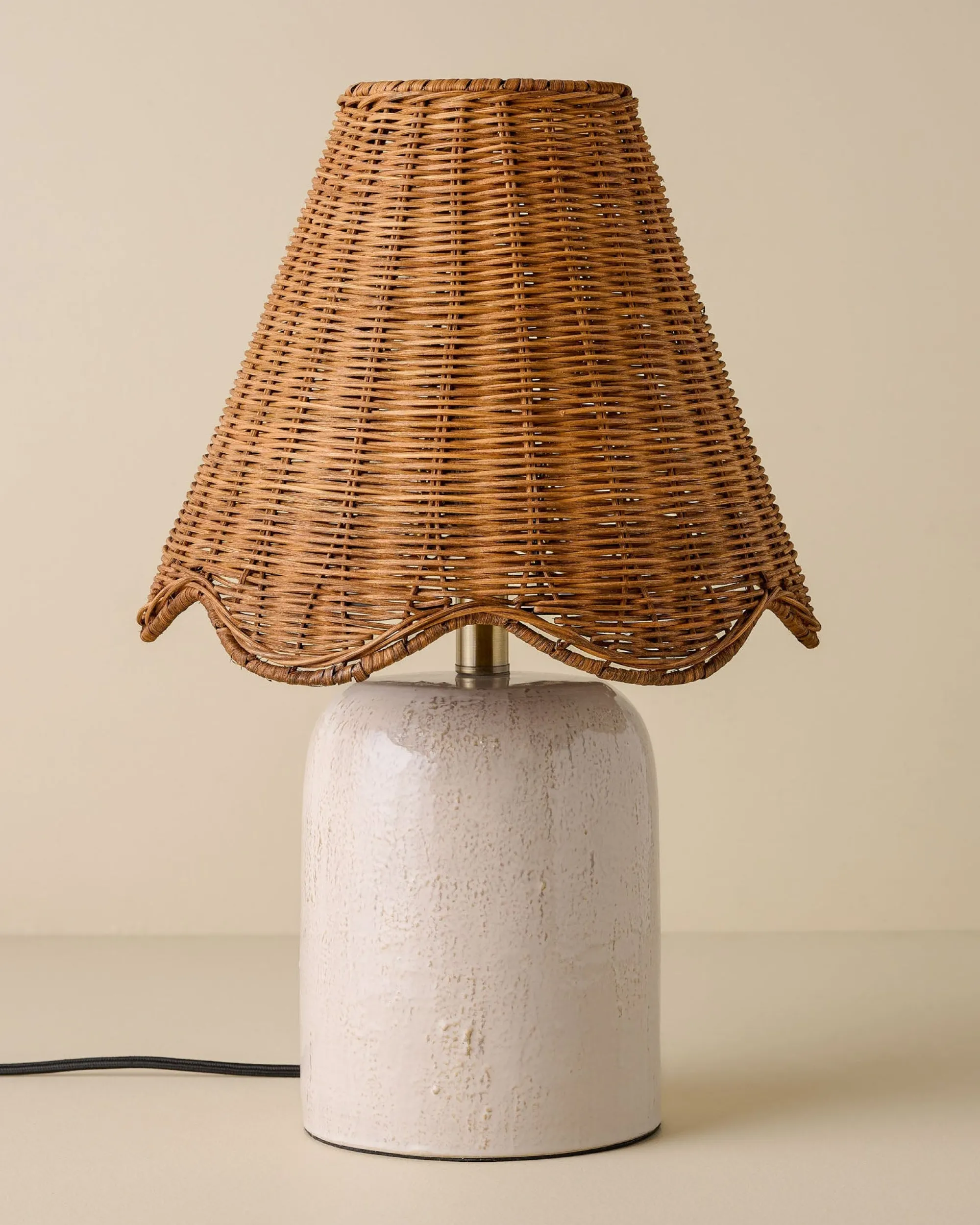 VND6475 StyleCraft Home Collection Farrah Table Lamp - Textured Cream