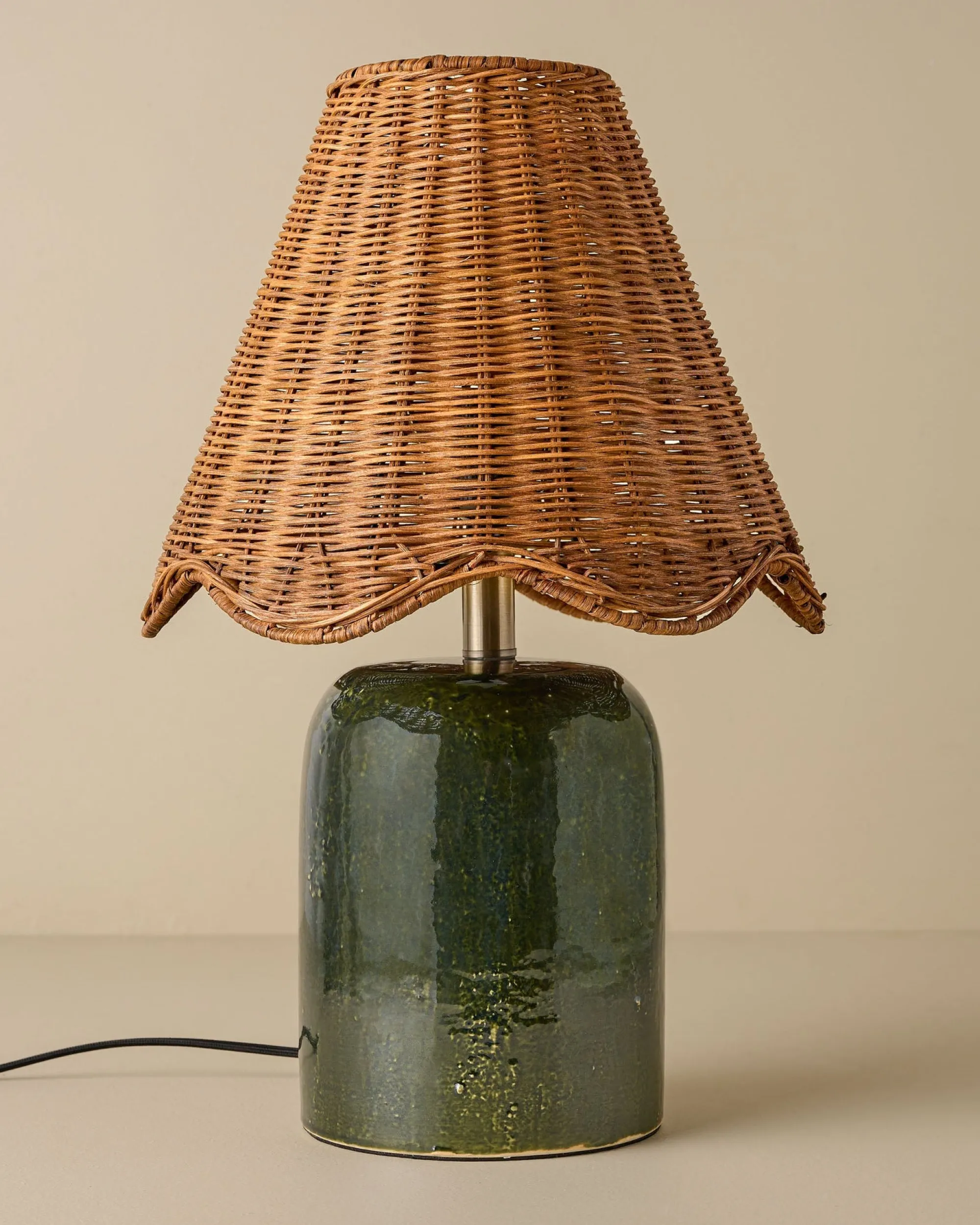VND6475 StyleCraft Home Collection Farrah Table Lamp - Textured Green