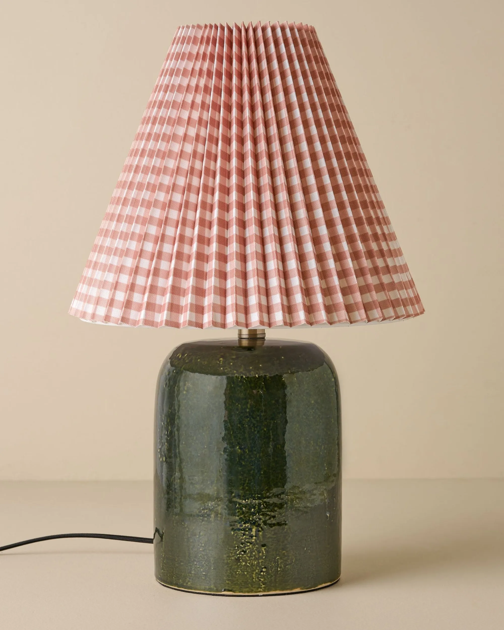 VND6475 StyleCraft Home Collection Farrah Table Lamp - Textured Green