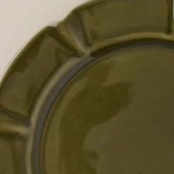 VND7817 FOXSTONE DEVELOPMENT CO.,LTD Fern Green Luna Scalloped Plate