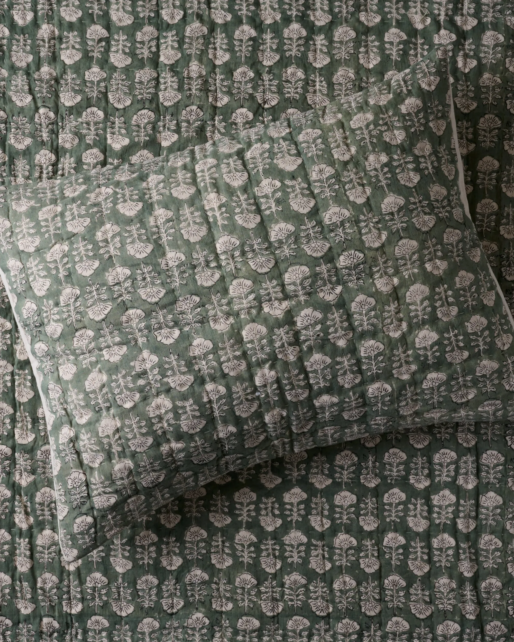 VND7018 Makerspalm, LLC Flora Block Print Pillow Sham - Dusty Green