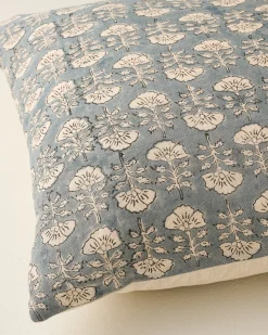 VND7018 Makerspalm, LLC Flora Silver Blue Printed Pillow