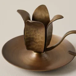 VND6628 Quality Products of India Forged Tulip Chamberstick