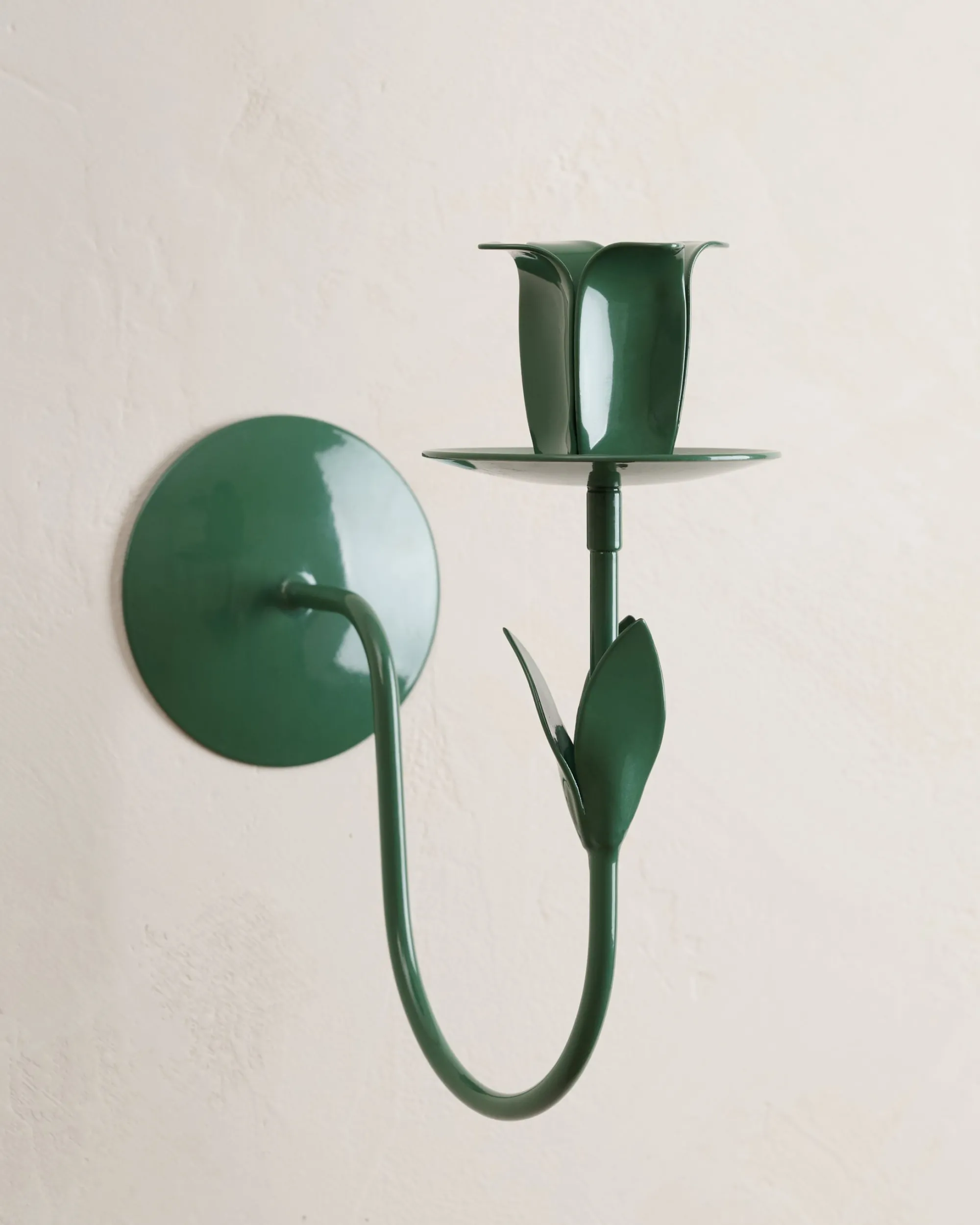 VND6628 Quality Products of India Forged Tulip Wall Sconce