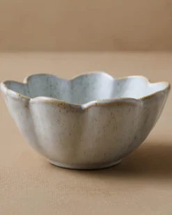 VND6562 Chaozhou Highland Crafts Company Ltd French Grey Scalloped Mini Bowl