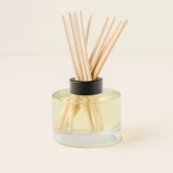 VND0040 Couture Brands LLC Gathered Diffuser