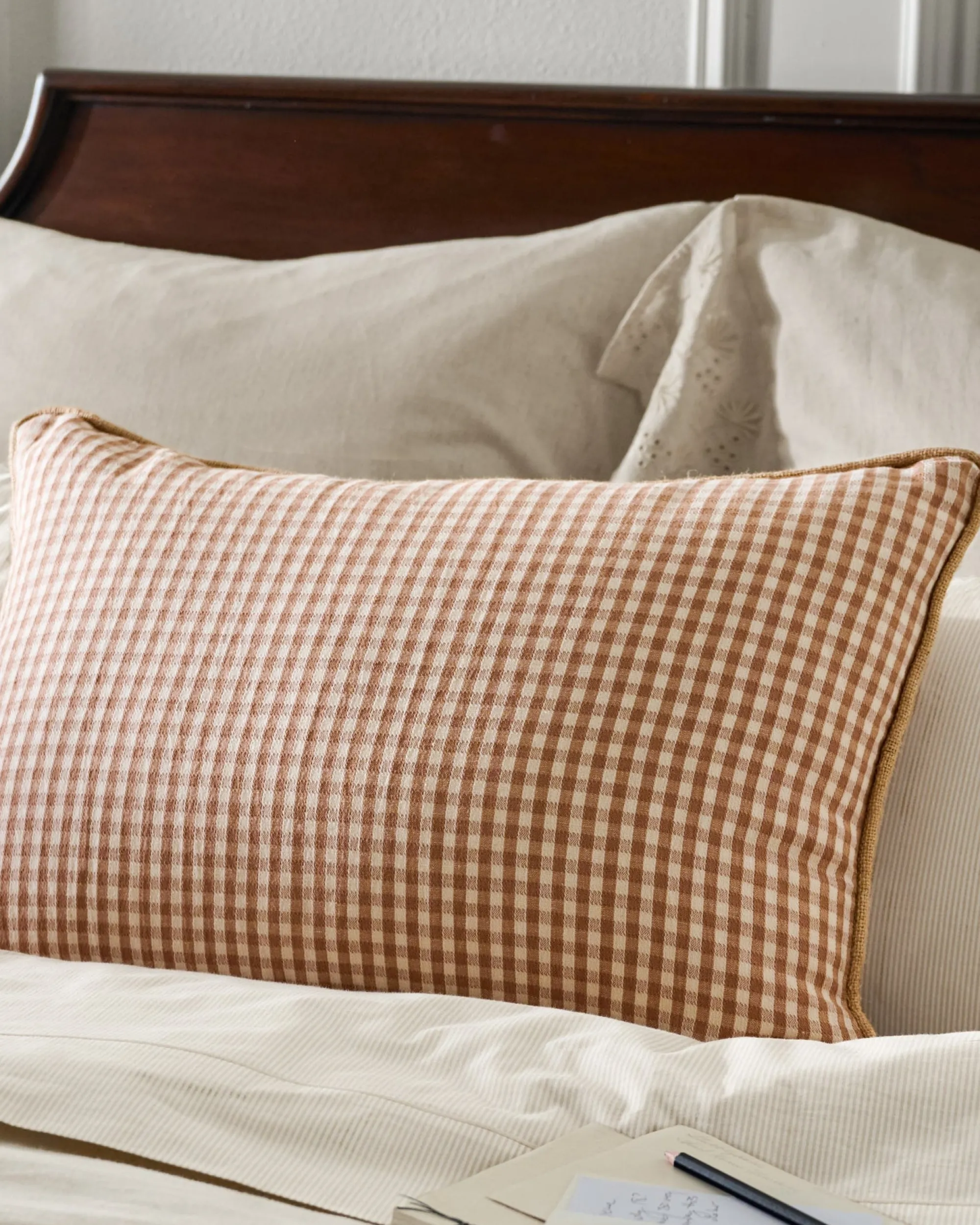 VND6843 KARUR GOLDLINE EXPORTS LLP Gingham Small Lumbar Pillow - Toast