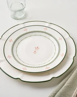 VND7817 FOXSTONE DEVELOPMENT CO.,LTD Green Luna Floral Salad Plate