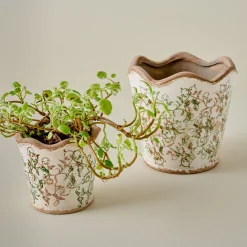 VND0078 K & K Interiors, Inc. Green Scalloped Distressed Planter