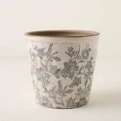 VND0078 K & K Interiors, Inc. Grey and White Distressed Planter