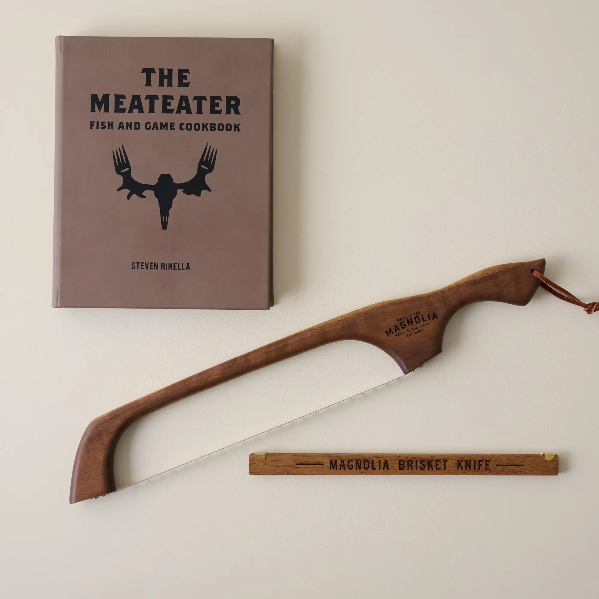 Magnolia Grill and Game Essentials Bundle