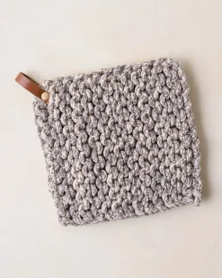 VND0164 Creative Co-op Inc Heathered Hand Crocheted Pot Holder